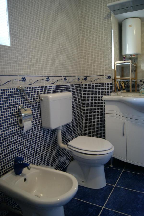 Apartment Lynx Кореница Екстер'єр фото
