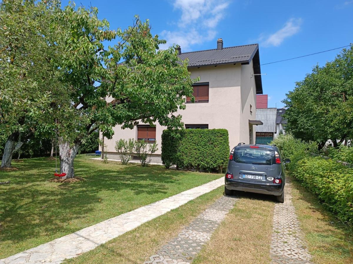 Apartment Lynx Кореница Екстер'єр фото